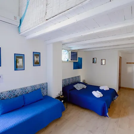 Bed & Breakfast Le 4 Stagioni 3*