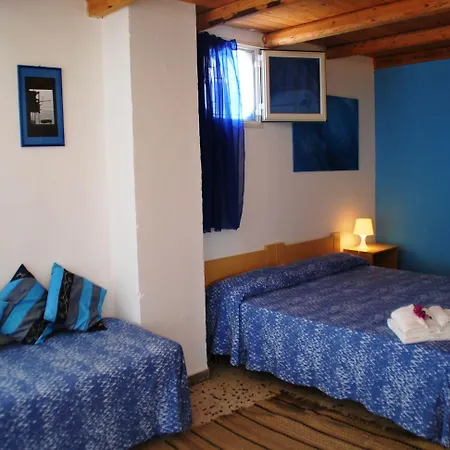 Le 4 Stagioni Bed & Breakfast 4*