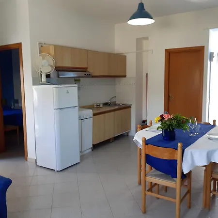 Le 4 Stagioni Bed & Breakfast 4*